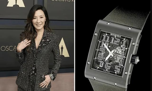 �����������Ӵ�������ͼ�ֵ�����ڣ�ÿһֻ����ƽ���һ����