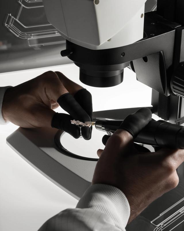 ��ڶ���MECA-10��о�ǳ������к��Ľ�����ľ��ߣ�