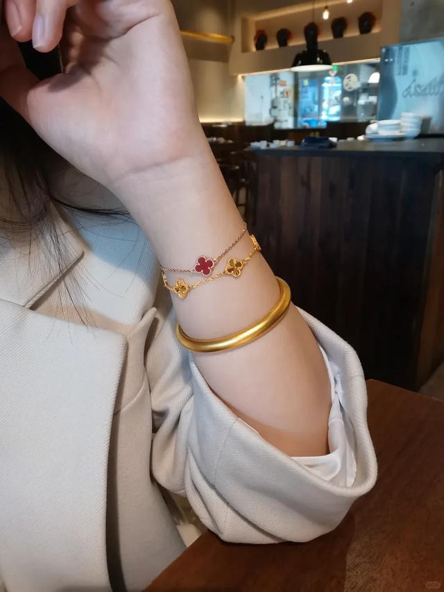 �ƽ��������죬�廨�ǻƽ��7g��5G���� ��ɫС������ű�����